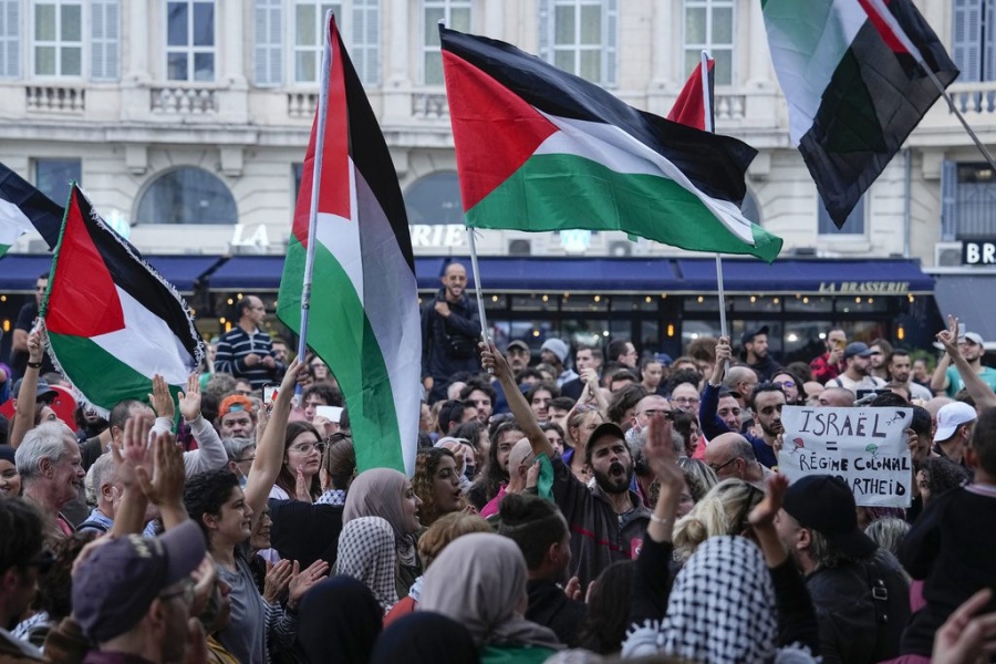 Σε ακραία μέτρα καταφεύγει η Γερμανία – Απαγορεύει τις διαδηλώσεις υπέρ των Παλαιστινίων