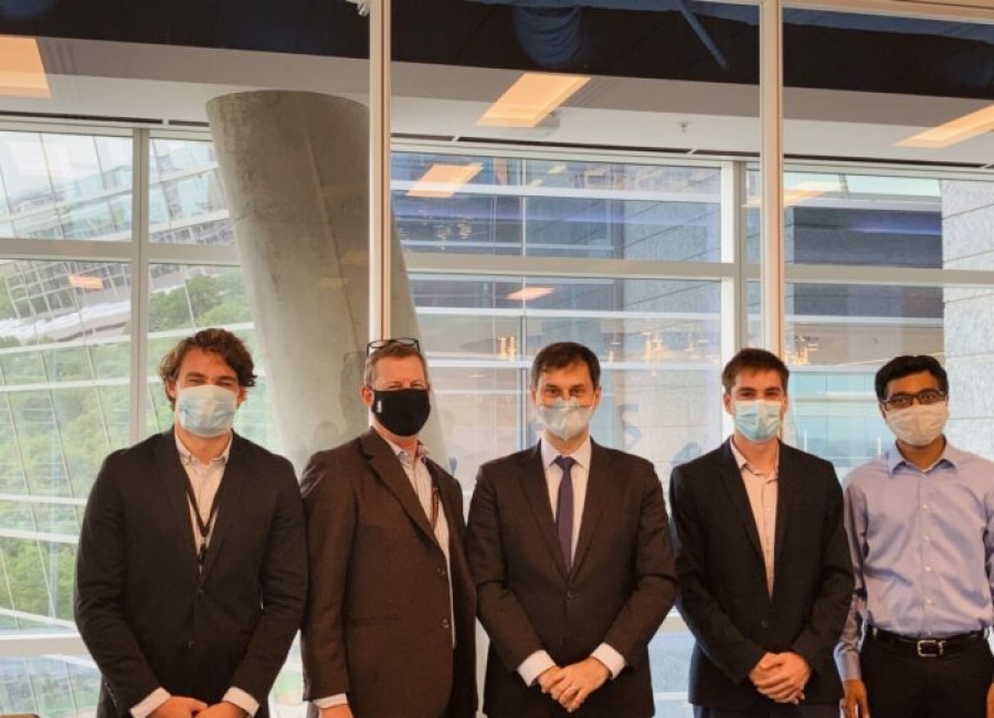 Με 5 απευθείας πτήσεις στην Αθήνα American και United Airlines