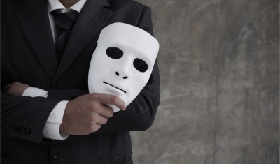 Κυβερνητικό πάρτι απευθείας αναθέσεων θα φθάσουν τις 600.000 έως τα μέσα του 2023 - Ανέβασαν το όριο σε 30.000 ευρώ