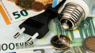 Ρεύμα: Επιδοτήσεις τέλος, ακριβαίνουν τα πράσινα τιμολόγια - Στα 160 ευρώ/MWh απογειώθηκε η μέση τιμή χονδρική τον Σεπτέμβριο!