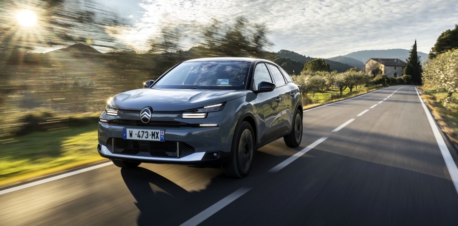 Σε ελκυστικές τιμές τα νέα Citroen C4 και C4 X