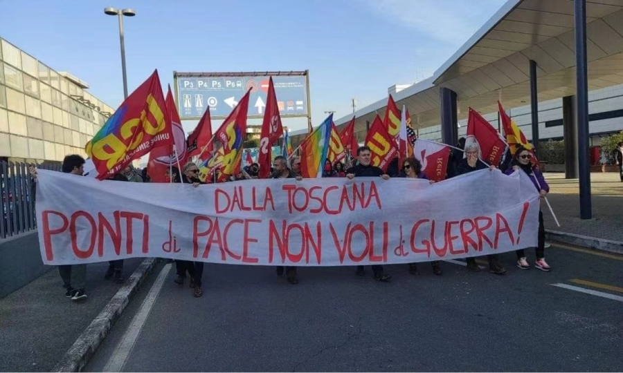 Υπό πίεση η Meloni για τον Ατλαντισμό της –  Χιλιάδες Ιταλοί ζητούν δημοψήφισμα κατά της αποστολής όπλων στην Ουκρανία