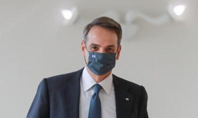 Reuters: Πακέτο φορολογικών ελαφρύνσεων και αύξηση των δαπανών για την άμυνα από τον Μητσοτάκη