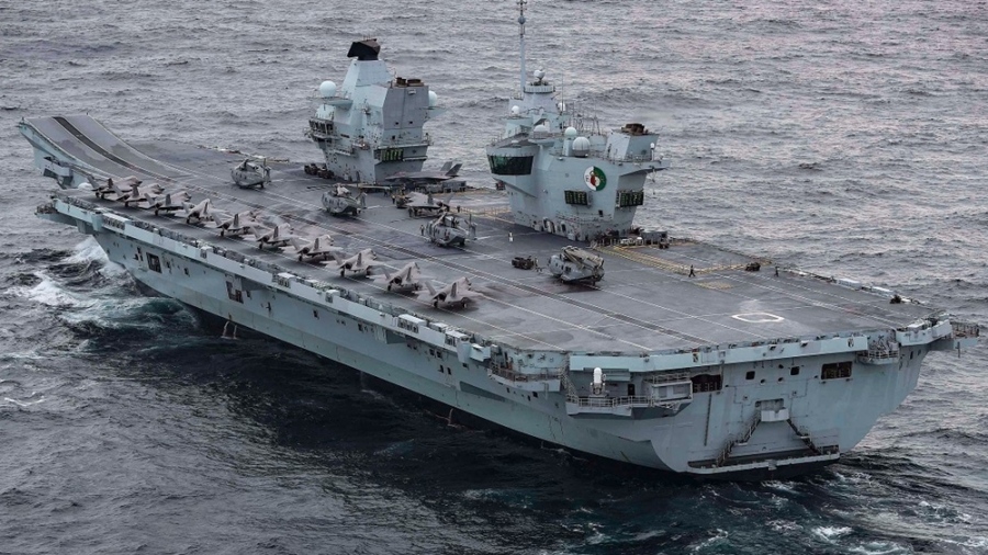 Η κατάντια μιας αυτοκρατορίας - Η «θαλασσοκράτειρα» Βρετανία μετακινεί το αεροπλανοφόρο της από ναυπηγείο σε ναυπηγείο