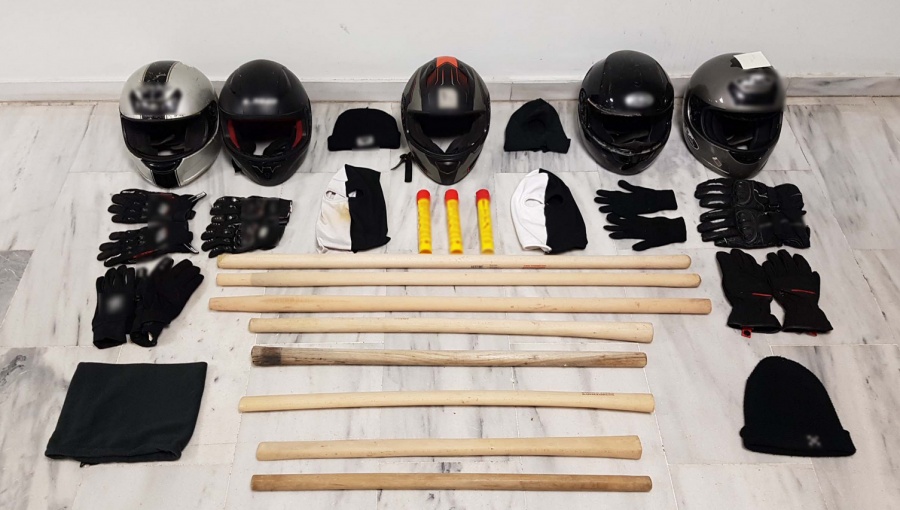 Θεσσαλονίκη: Συνελήφθησαν 8 άτομα  σε αθλητικού χώρους - Είχαν στην κατοχή τους αντικείμενα πρόσφορα για επίθεση