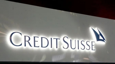 H Credit Suisse επιδιώκει να αποκτήσει πρόσβαση στα κινητά τηλέφωνα των υπαλλήλων της
