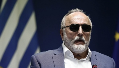 Έντονες αποδοκιμασίες κατά του Π. Κουρουμπλή στις Σέρρες για το Σκοπιανό: Προδότες έρχεται η συντριβή σας