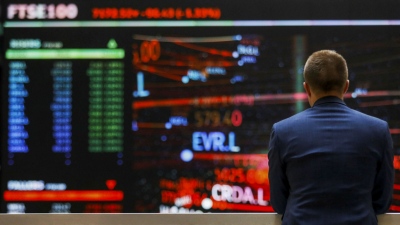 Απώλειες 0,4% για τον DAX, στο +3% το πετρέλαιο - Αργία για τον FTSE 100