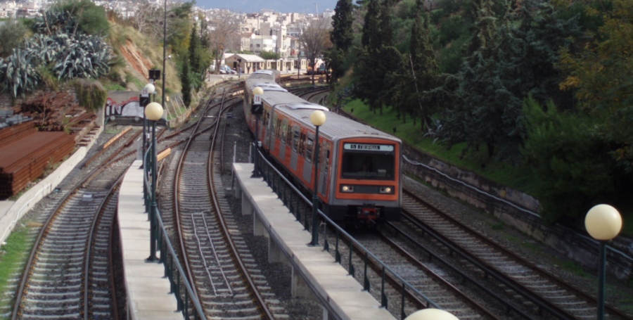 Ο Κυρανάκης ακούει; Ηλεκτρικός και μετρό ανά δεκάλεπτο σε ώρες αιχμής
