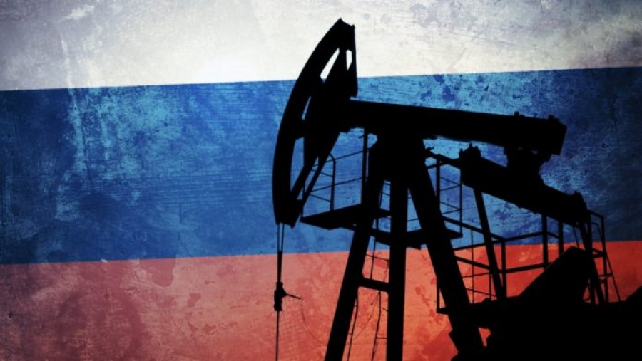Η Ρωσία θεωρεί τις πιέσεις στην τιμή του πετρελαίου κερδοσκοπικό εμπόριο