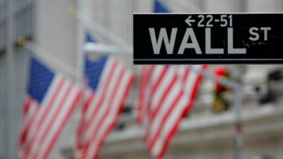 Απώλειες για Dow Jones, S&P 500 - Ανέκοψαν το μεγαλύτερο σερί εβδομαδιαίων κερδών των τελευταίων 4 ετών