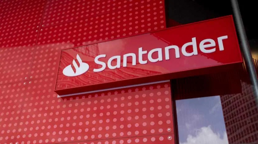Στην αυστριακή Erste το 49% της πολωνικής θυγατρικής Santander, έναντι 6,8 δισ.