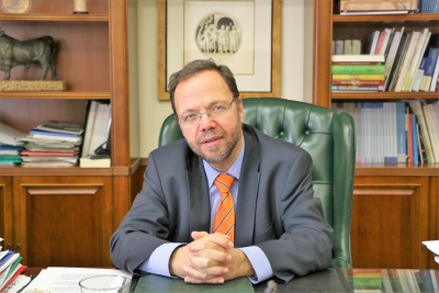 Κων. Βαρλαμίτης (Παρακαταθηκών και Δανείων) στο BN: Δεν χρηματοδοτούμε έργα για τα έργα - Υπάρχουν 600 εκατ. για τον οδοφωτισμό στους Δήμους