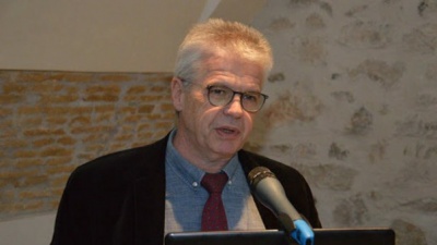 Χ. Γώγος (Καθηγητής): Ο οδικός χάρτης της άρσης των μέτρων μετά την Πρωτομαγιά