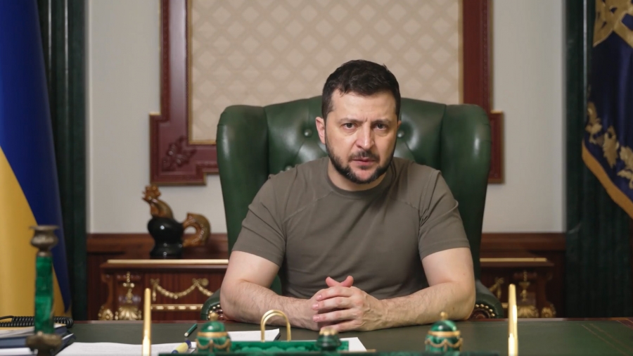 Zelensky και… CIA προειδοποιούν: Ο κόσμος πρέπει να προετοιμάζεται για ρωσικές πυρηνικές επιθέσεις