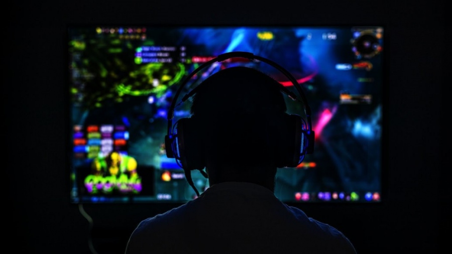 Ψυχολόγος κρούει τον κώδωνα του κινδύνου για τον εθισμό στα ηλεκτρονικά παιχνίδια - Καταστρέφουν την ερωτική ζωή