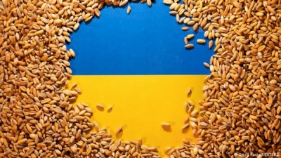 Η Ουκρανία κοντά σε συμφωνία με ασφαλιστικές για την κάλυψη πλοίων με σιτηρά