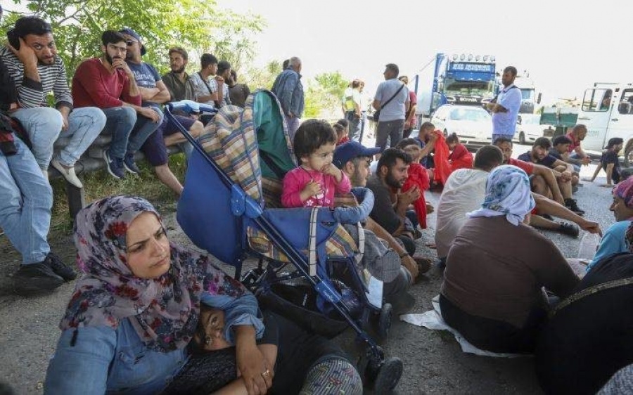 Πάνω από 16.500 αιτούντες άσυλο θα μεταφερθούν από τα νησιά στην ηπειρωτική Ελλάδα