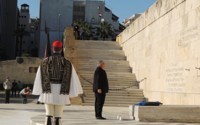 Χρυσή Αυγή: Πύρινο εθνικιστικό ποτάμι τίμησε τους Ήρωες της Βασιλεύουσας