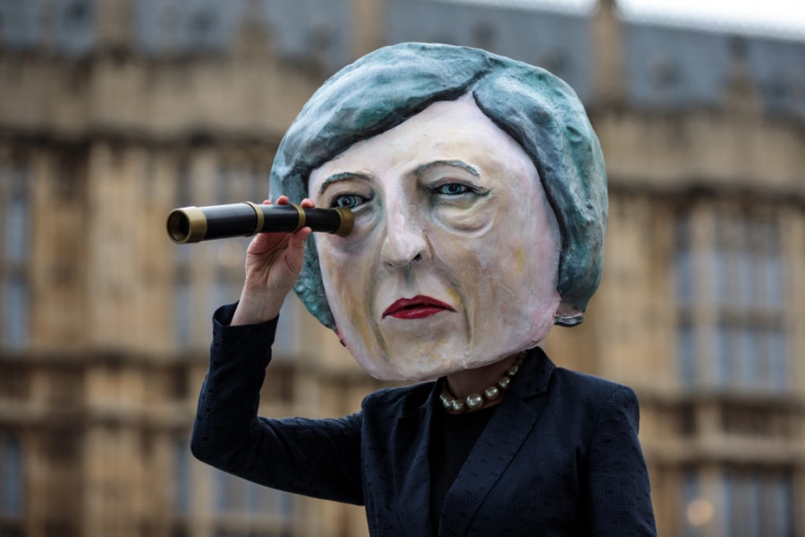 Το «δράμα» του Brexit θα επανέλθει στις 23 Απριλίου - Όλα τα βλέμματα σε May, Farage και Umunna