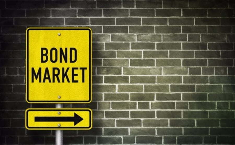 Στο 2% με 2,02% το επιτόκιο για το 7ετές ομόλογο με προσφορές 6,4 δισ. - Δεν ενθουσιάζει η έκδοση παρά την εμπλοκή ελληνικών τραπεζών και... ΕΚΤ