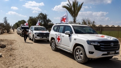 Ο ισραηλινός στρατός παρέλαβε τις σορούς τριών ομήρων από τη Γάζα