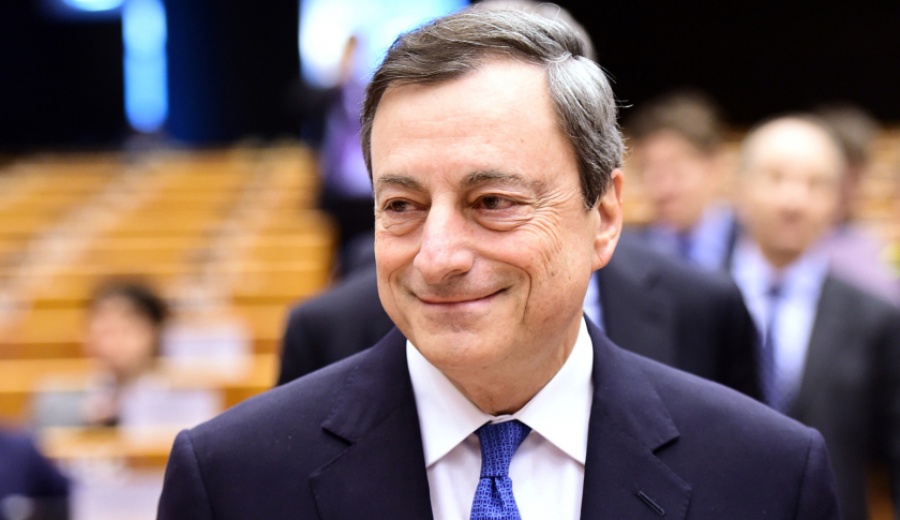 Υποβαθμίζει την πρόταση του κεντρικού τραπεζίτη της Ιρλανδίας για εγγυημένα ομόλογα ο Draghi