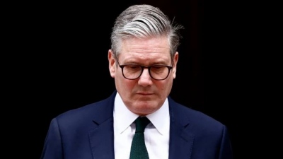 Political earthquake in Britain - Farage 