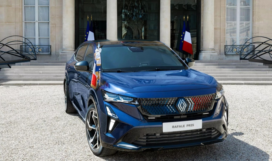Renault Rafale: Η νέα λιμουζίνα του Emmanuel Macron με γαλλική φινέτσα