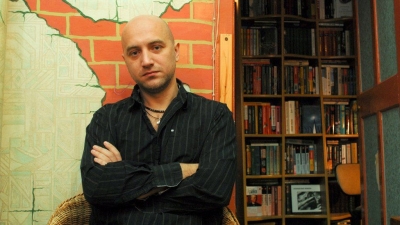 Από την Ουκρανία και με πλούσιο ποινικό μητρώο ο ύποπτος για τη βομβιστική επίθεση κατά του Ρώσου συγγραφέα