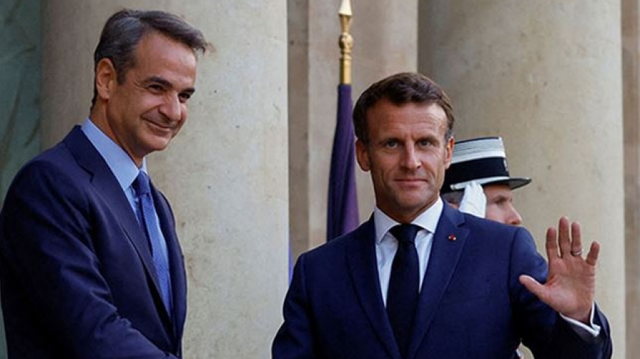 O Macron έδωσε... τον Μητσοτάκη - Στην Κύπρο τη Δευτέρα 9/3, η συνάντηση με Χριστοδουλίδη