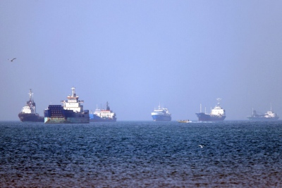 Συναγερμός στο Hormuz: Πληροφορίες για πλήγμα σε τεράστιο τάνκερ των ΗΑΕ – Μυστήριο με την εκπομπή σήματος