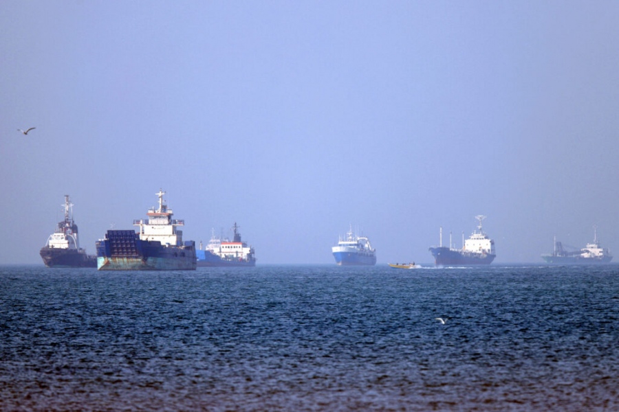 Συναγερμός στο Hormuz: Πληροφορίες για πλήγμα σε τεράστιο τάνκερ των ΗΑΕ – Μυστήριο με την εκπομπή σήματος