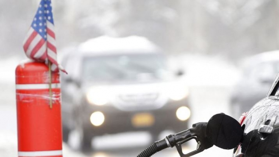 Bloomberg: Οι νέες κυρώσεις κατά της Ρωσίας οδήγησαν σε μεγάλη αύξηση τιμών στα καύσιμα στις ΗΠΑ