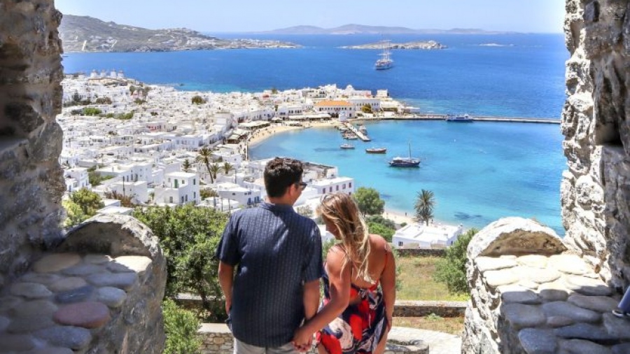 Αυλαία της θερινής σεζόν σε Ελλάδα με τις διεθνείς αφίξεις το Καθολικό Πάσχα