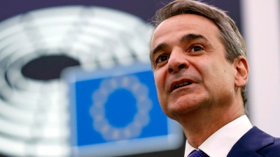 Euractiv: Η ελληνική κυβέρνηση κρέμεται από μια κλωστή - Δεν θα επιβιώσει, εάν εμπλακούν Europol ή ΕΕ