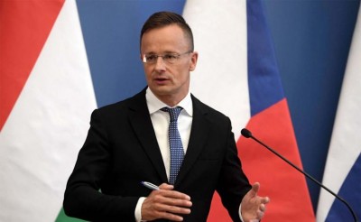 Szijjarto (ΥΠΕΞ Ουγγαρίας): Εμμένουμε στο veto σε προϋπολογισμό και Ταμείο Ανάκαμψης