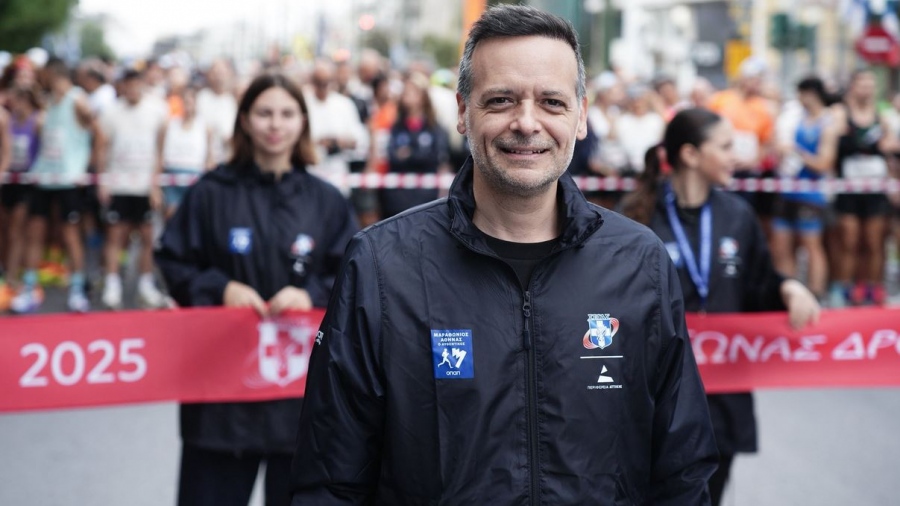 42ος Μαραθώνιος - Δούκας: Η Αθήνα καλωσόρισε 76.000 δρομείς από όλο τον κόσμο - Τρέχουμε για όλα όσα μας ενώνουν