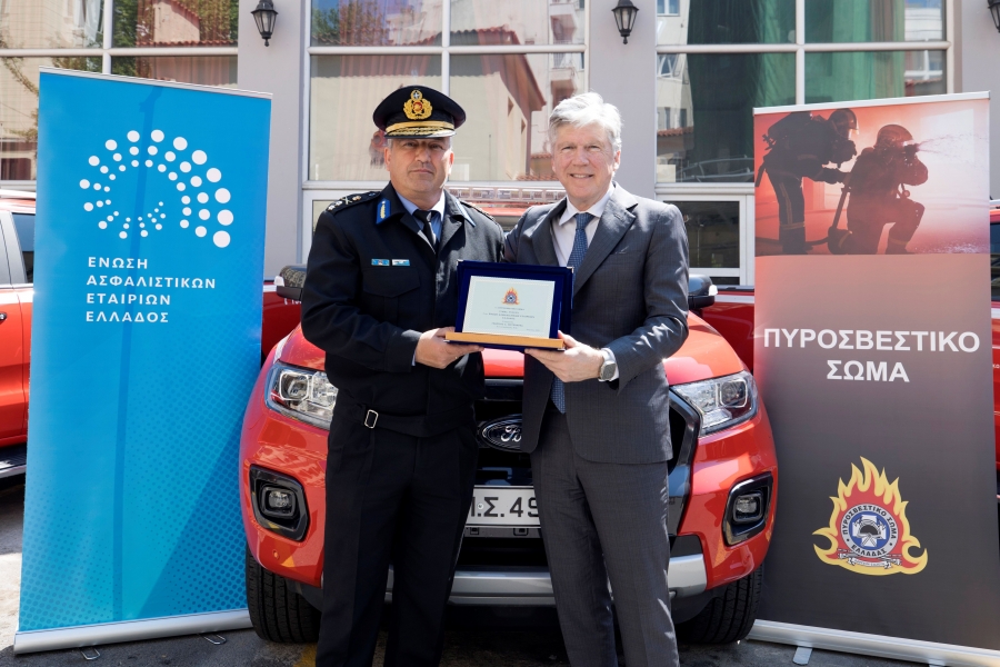 Δωρεά έξι οχημάτων στο Πυροσβεστικό Σώμα