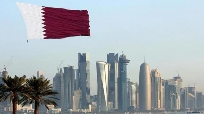 Το Κατάρ εγκαινιάζει τη μεγαλύτερη ηλιακή μονάδα ισχύος 800 MW της χώρας