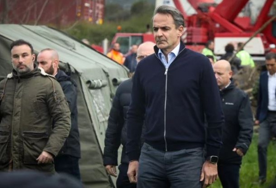 Damage control από τη κυβέρνηση, αλλαγή ατζέντας με Παπαγγελόπουλο και οι δημοσκοπήσεις που θα κρίνουν τις εκλογές