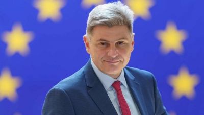 Ο Φαραντούρης πήρε στο... ψιλό Φάμελλο και ΣΥΡΙΖΑ - ΠΣ!