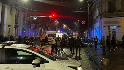 Αμόκ: Οι Ρώσοι με ομοβροντία Geran πυρπόλησαν την Εθνική Αστυνομία της Ουκρανίας στο Zhytomyr