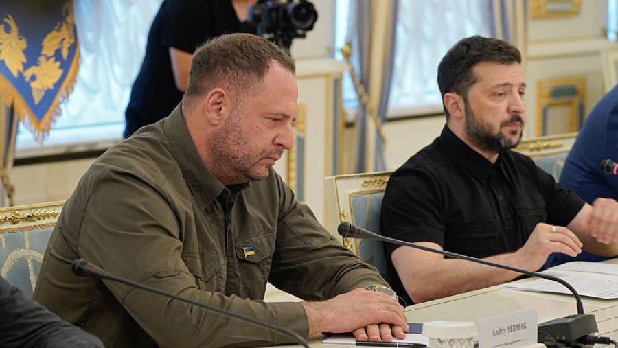 Σάλος στην Ουκρανία - Χάνει τον έλεγχο ο Zelensky μετά την παραίτηση Yermak -  Καταρρέει το μέτωπο, μεγάλη κερδισμένη η Ρωσία