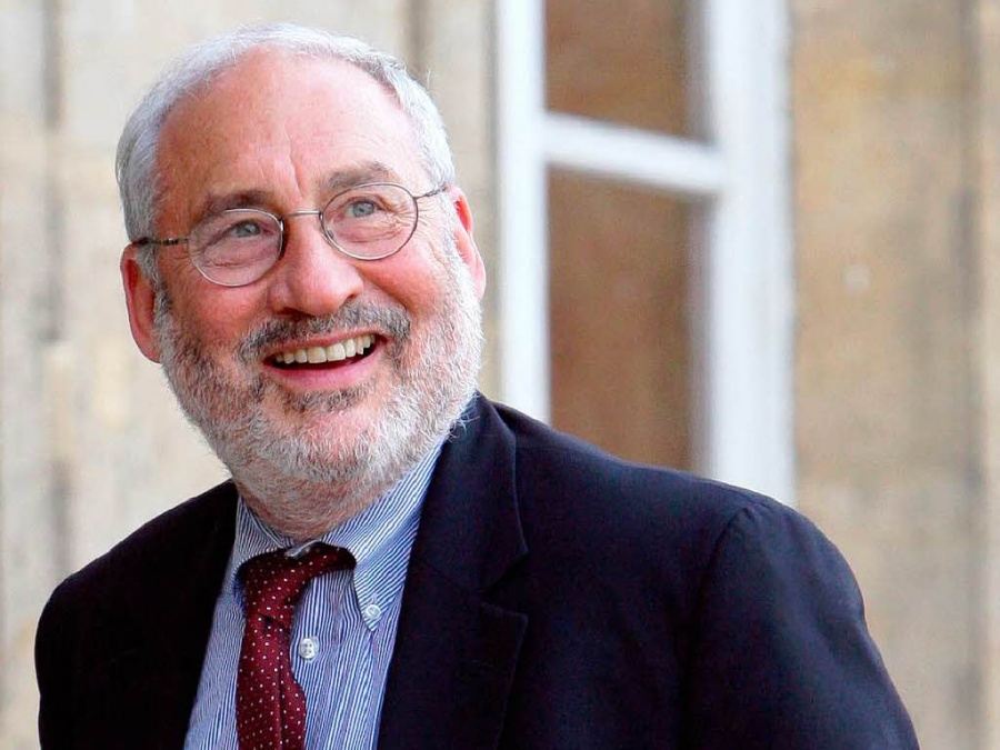 Stiglitz: Ο καλύτερος τρόπος εξόδου από την ευρωζώνη - Η Ιταλία έχει δίκιο - Δειλή η ελληνική κυβέρνηση