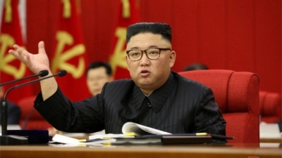 Η Βόρεια Κορέα κατηγορεί τη Νότια Κορέα ότι της στέλνει... covid 19 με μπαλόνια