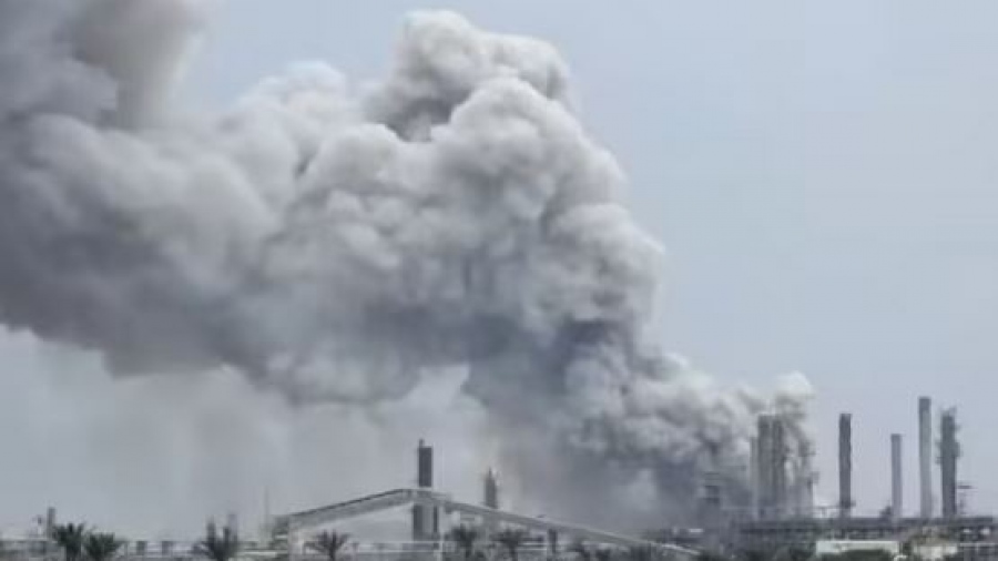 Το Ιράν χτύπησε το διυλιστήριο Al-Shuwaykh του Κουβέιτ