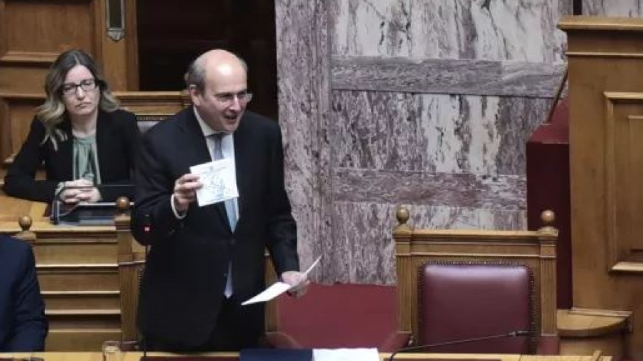 Χατζηδάκης – κατάθεση προϋπολογισμού 2024: Μένουμε στο δρόμο της ευθύνης – Η οικονομία θα ανέβει ακόμα πιο ψηλά