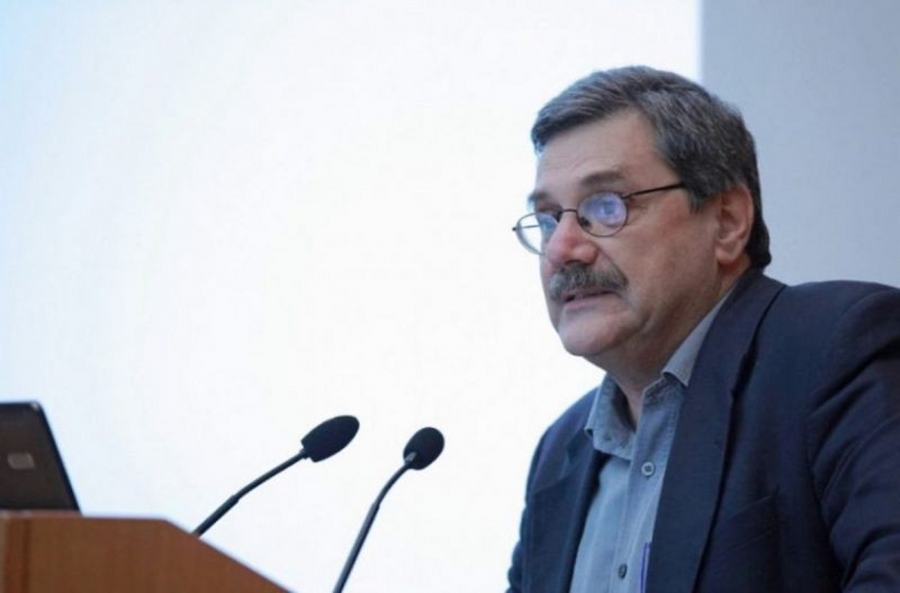 Παναγιωτόπουλος: Έρχονται νέα μέτρα, να αφορούν και τους εμβολιασμένους