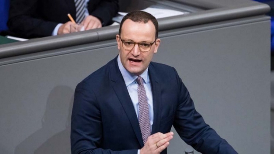 Spahn (Γερμανία): Με «μέτρο» η έξοδος από την πανδημία, μην έχουμε εκτόξευση κρουσμάτων λόγω μεταλλάξεων